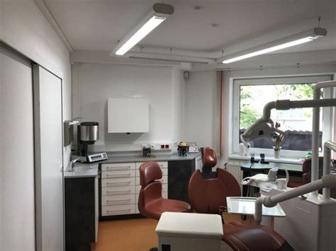 Hörnschemeyer Tim Dr. med. dent. in 49078 Osnabrück.